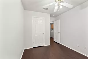 160 Prairie Springs Loop, Georgetown, TX 78626 - Photo 22