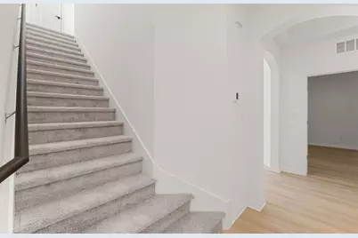 121 Keswick Street, Liberty Hill, TX 78642 - Photo 16