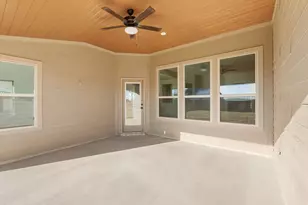 121 Keswick St, Liberty Hill, TX 78642 - Photo 32
