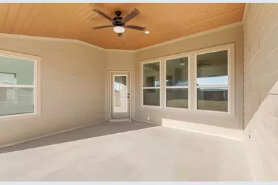 121 Keswick Street, Liberty Hill, TX 78642 - Photo 32