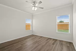 506 Whirlaway Dr, Jarrell, TX 76537 - Photo 16