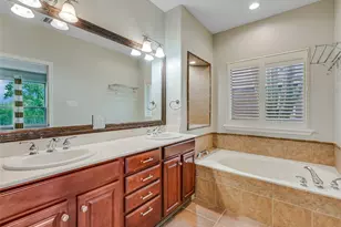 539 Colovista Pkwy, Bastrop, TX 78602 - Photo 12