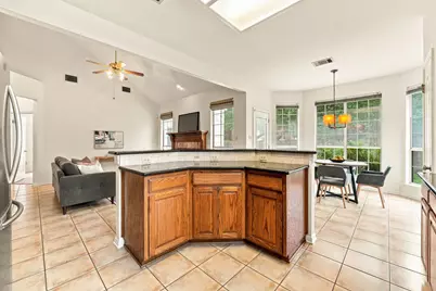7808 Cheno Cortina Trail, Austin, TX 78749 - Photo 8