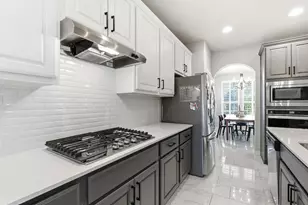 5720 Baythorne Dr, Austin, TX 78747 - Photo 6