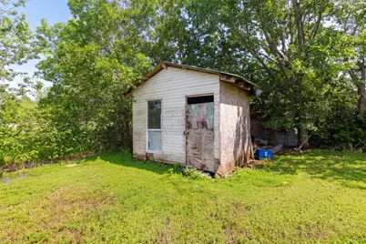 310 E Parsons Street, Manor, TX 78653 - Photo 12