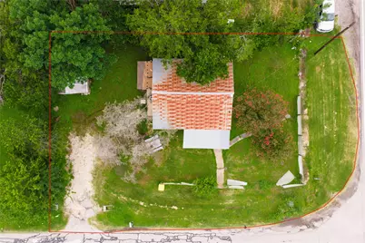 310 E Parsons Street, Manor, TX 78653 - Photo 6