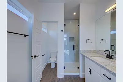 20507 Bonanza Street #B, Lago Vista, TX 78645 - Photo 30