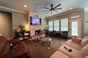 292 Cardinal Dr, Paige, TX 78659 - Photo 8