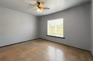 292 Cardinal Dr, Paige, TX 78659 - Photo 22