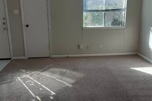 3206 Mossrock Dr, Austin, TX 78757 - Photo 4