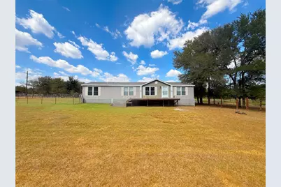 3063 County Road 484, Elgin, TX 78621 - Photo 8