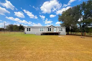 3063 Co Rd 484, Elgin, TX 78621 - Photo 8