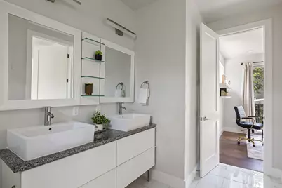 1604 Haskell Street #2, Austin, TX 78702 - Photo 18