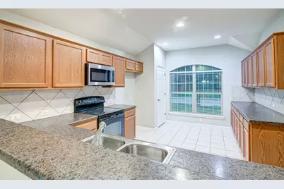 7705 Pebble Creek Drive, Georgetown, TX 78628 - Photo 4
