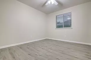 7705 Pebble Creek Dr, Georgetown, TX 78628 - Photo 18