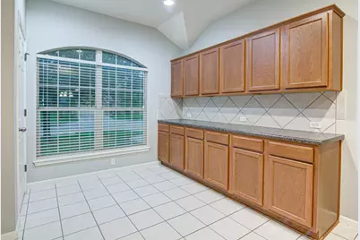 7705 Pebble Creek Drive, Georgetown, TX 78628 - Photo 6
