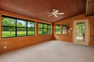 300 W Sequoia Spur, Georgetown, TX 78628 - Photo 8
