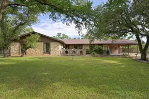 300 W Sequoia Spur, Georgetown, TX 78628 - Photo 1
