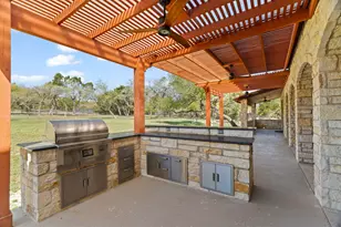 2180 La Ventana Pkwy, Driftwood, TX 78619 - Photo 34