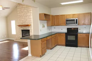 46 Crazy Cross Rd, Wimberley, TX 78676 - Photo 2