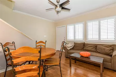 2510 San Gabriel Street #305, Austin, TX 78705 - Photo 2
