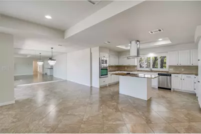 2002 Lakeway Boulevard, Lakeway, TX 78734 - Photo 8