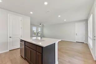 105 Antoinette Wy, San Marcos, TX 78666 - Photo 6