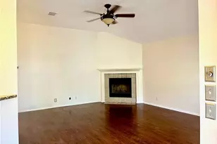 16831 Bailey Jean Dr, Round Rock, TX 78681 - Photo 12