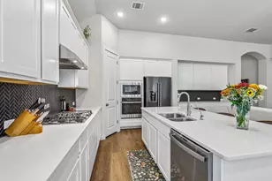 312 Pin Cherry Pass, San Marcos, TX 78666 - Photo 10