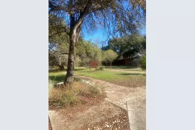 5104 Summerset Trail, Austin, TX 78749 - Photo 6