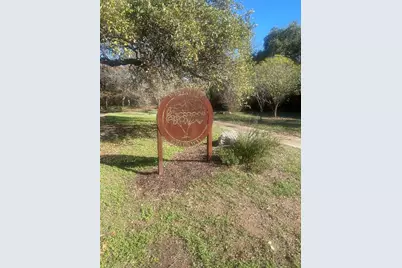 5104 Summerset Trail, Austin, TX 78749 - Photo 4