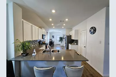 234 Canley Loop, Hutto, TX 78634 - Photo 6