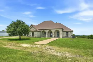 701 Co Rd 107, Georgetown, TX 78626 - Photo 4