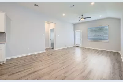 222 New Hampton Way, San Marcos, TX 78666 - Photo 4