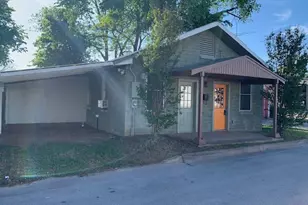 906 Haysel St, Bastrop, TX 78602 - Photo 1