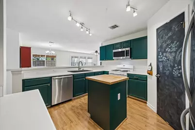 2011 Harvest Moon Drive, Cedar Park, TX 78613 - Photo 10