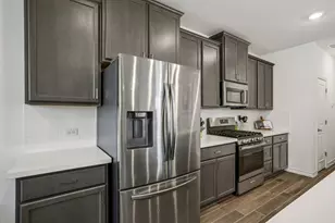 2903 Bronx Dr, Pflugerville, TX 78660 - Photo 8