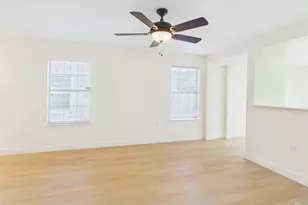 6824 Walkup Ln, Austin, TX 78747 - Photo 8