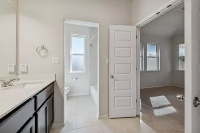 316 Insider Loop, Elgin, TX 78621 - Photo 18