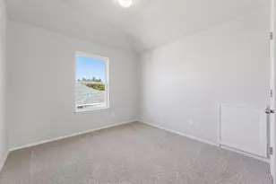 316 Insider Loop, Elgin, TX 78621 - Photo 26