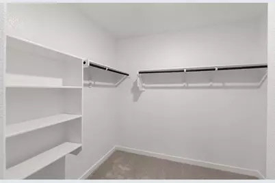 140 Green Berets Bend, Jarrell, TX 76537 - Photo 16