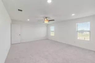 140 Green Berets Bnd, Jarrell, TX 76537 - Photo 12