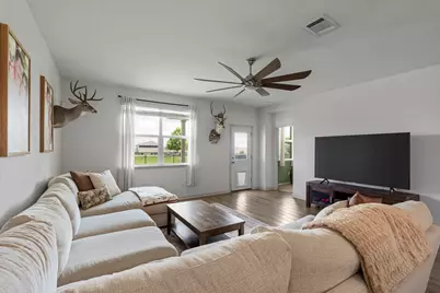 185 Struss Drive, Georgetown, TX 78626 - Photo 12