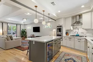 1006 Avondale Rd, Austin, TX 78704 - Photo 10