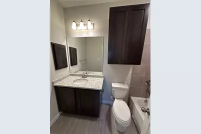 810 E Baxter Street E #A & B, Seguin, TX 78155 - Photo 14