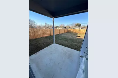 810 E Baxter Street E #A & B, Seguin, TX 78155 - Photo 10