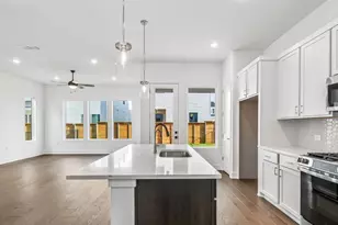 1414 Rambling Rose Rd, Austin, TX 78745 - Photo 6