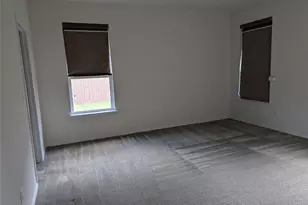 612 Ayinger Ln, Austin, TX 78728 - Photo 10