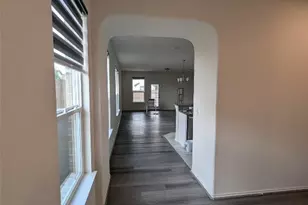 612 Ayinger Ln, Austin, TX 78728 - Photo 4