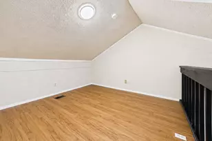 1905 San Gabriel St, Austin, TX 78705 - Photo 2